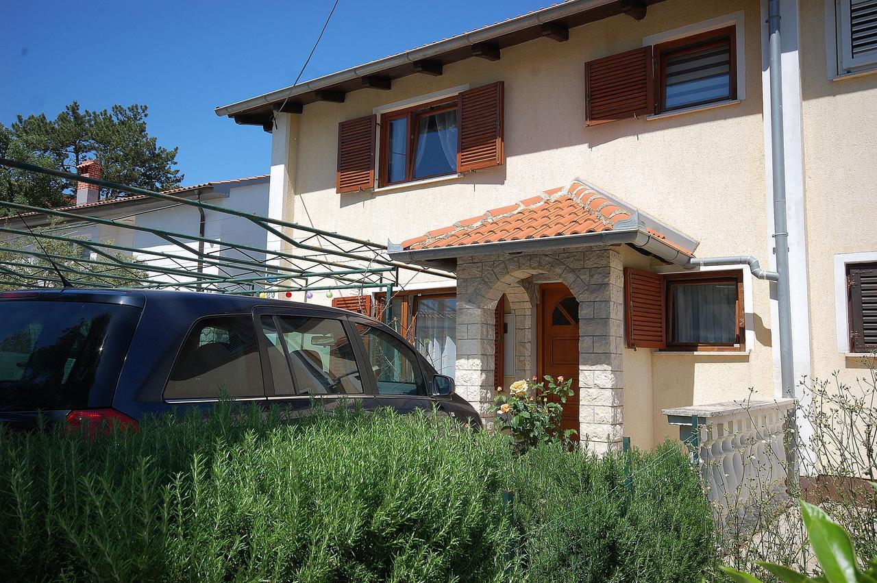 Bedenikovic By El-pi Tours Apartament *